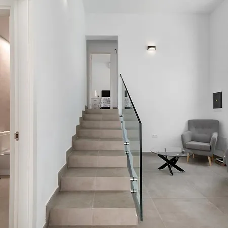 Violeta Costa del Silencio