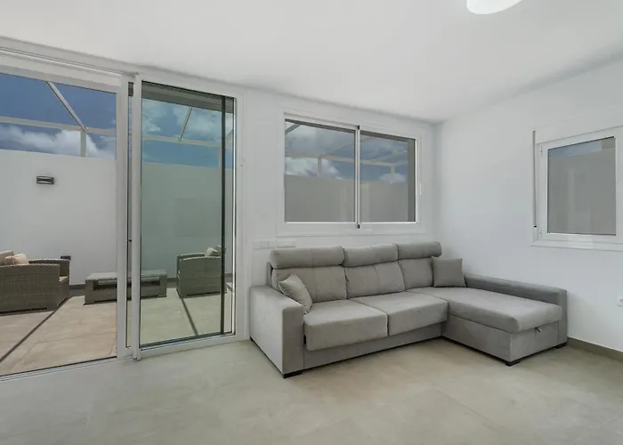 Violeta * Costa Del Silencio